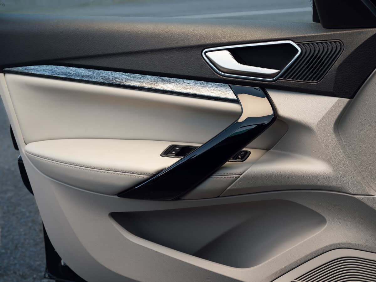 Lada (Vaz) Aura 2023 – indiyədək — Qapı