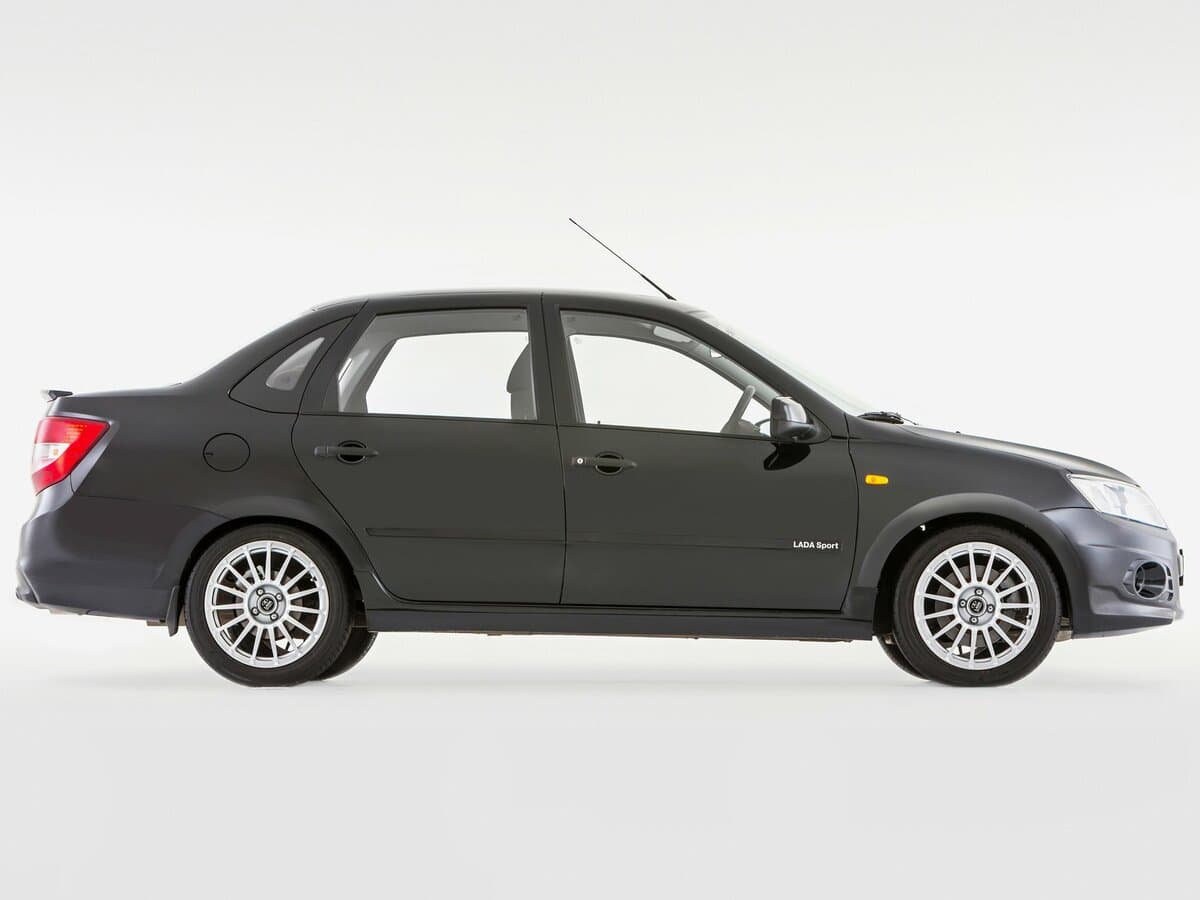 Lada (Vaz) Granta I — Yandan