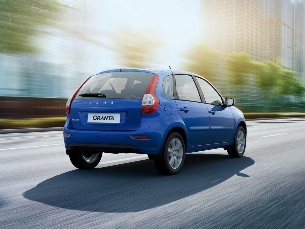 Lada (Vaz) Granta I Restayling — 3/4 arxadan