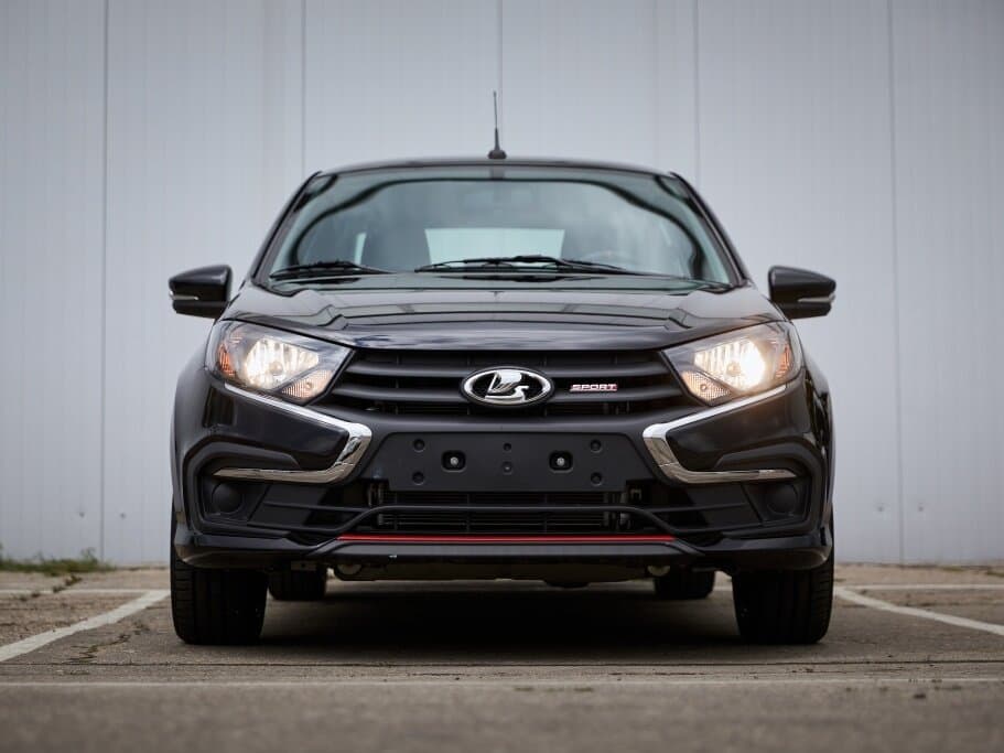 Lada (Vaz) Granta I Restayling — Öndən
