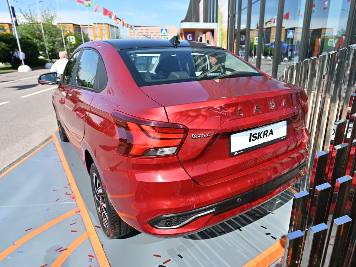 Lada (Vaz) Iskra 2025 – indiyədək — Arxadan