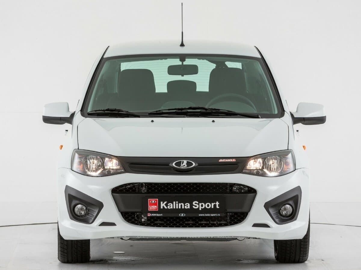 Lada (Vaz) Kalina II — Öndən