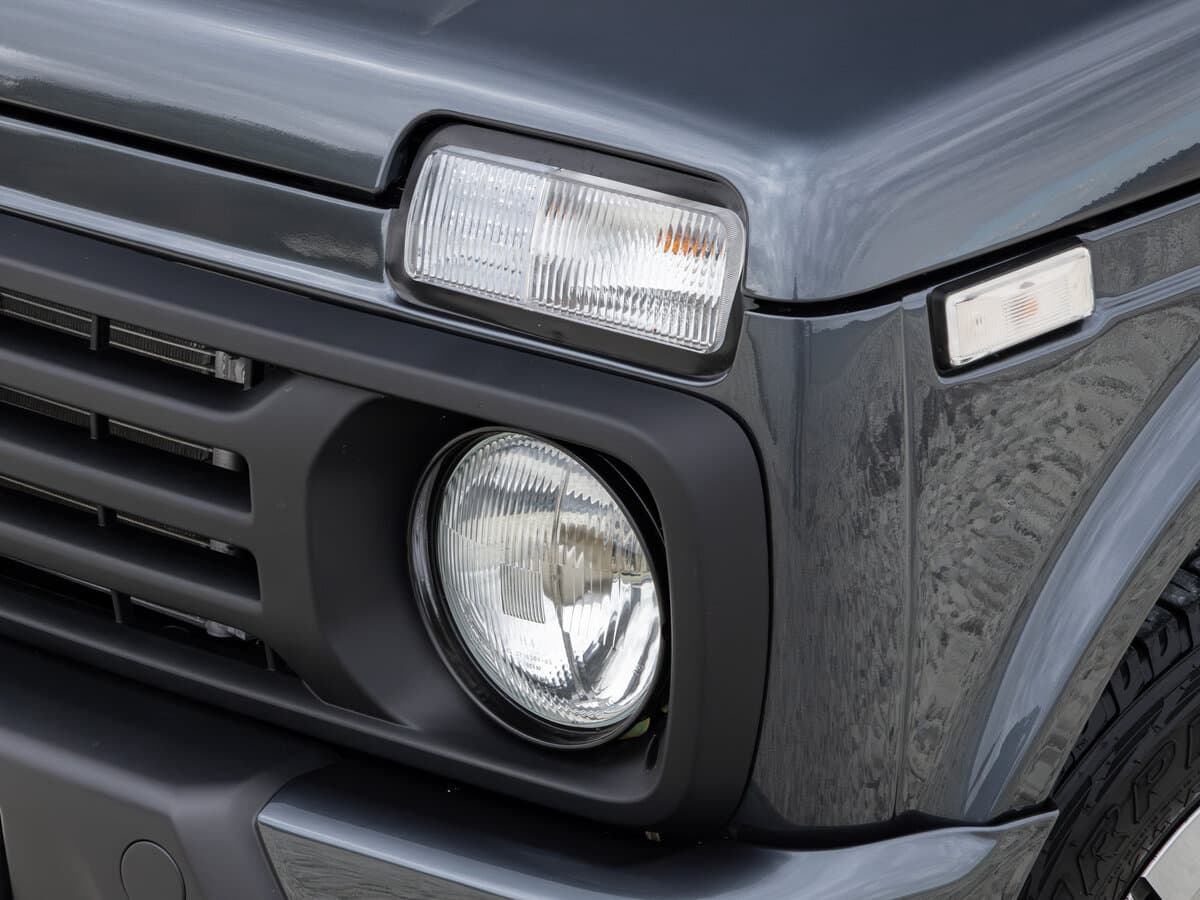 Lada (Vaz) Niva Legend I Restayling — Fara