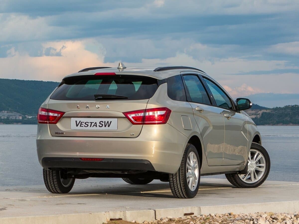 Lada (Vaz) Vesta I — Arxadan