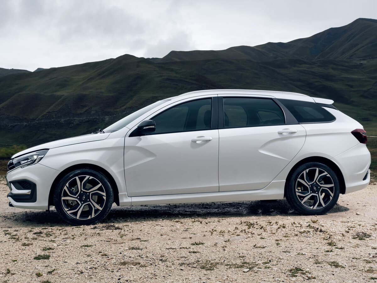 Lada (Vaz) Vesta I Restayling (NG) — Yandan