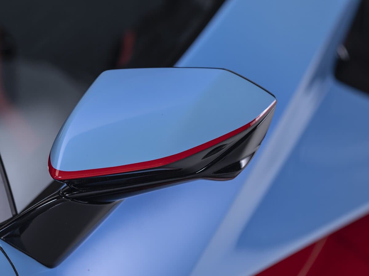 Lamborghini Fenomeno 2025 – indiyədək — Yan güzgü