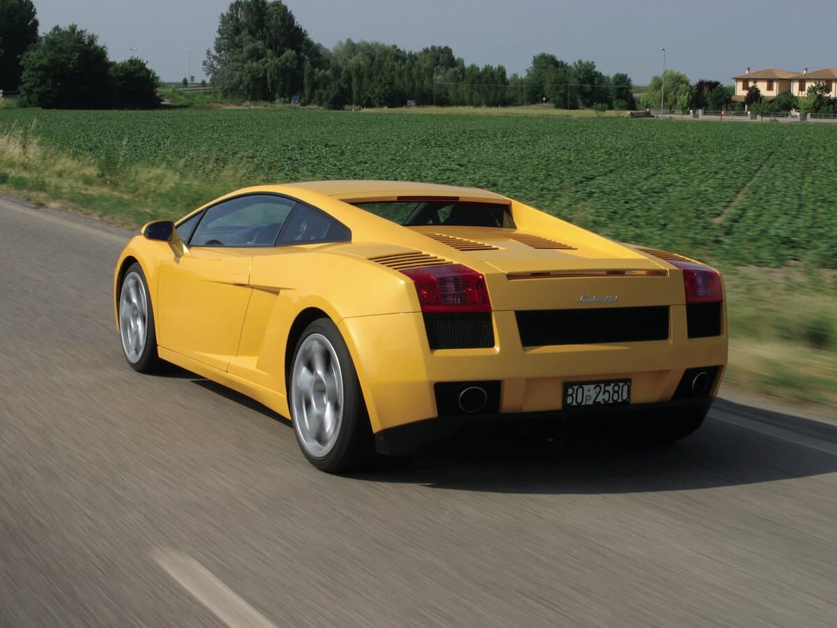 Lamborghini Gallardo I — 3/4 arxadan