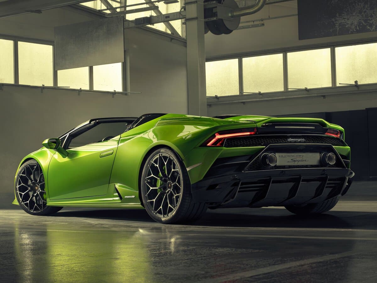 Lamborghini Huracán I Restayling — 3/4 arxadan