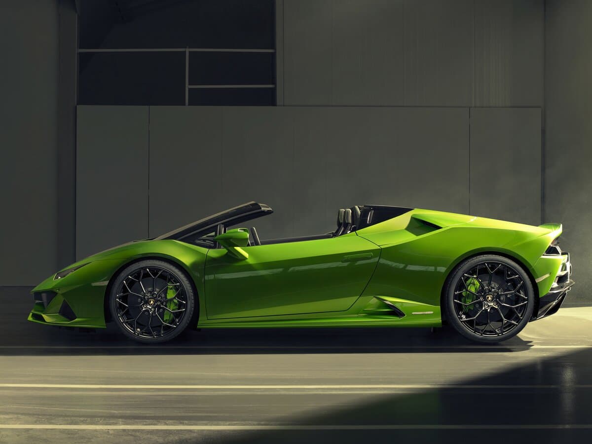 Lamborghini Huracán I Restayling — Yandan