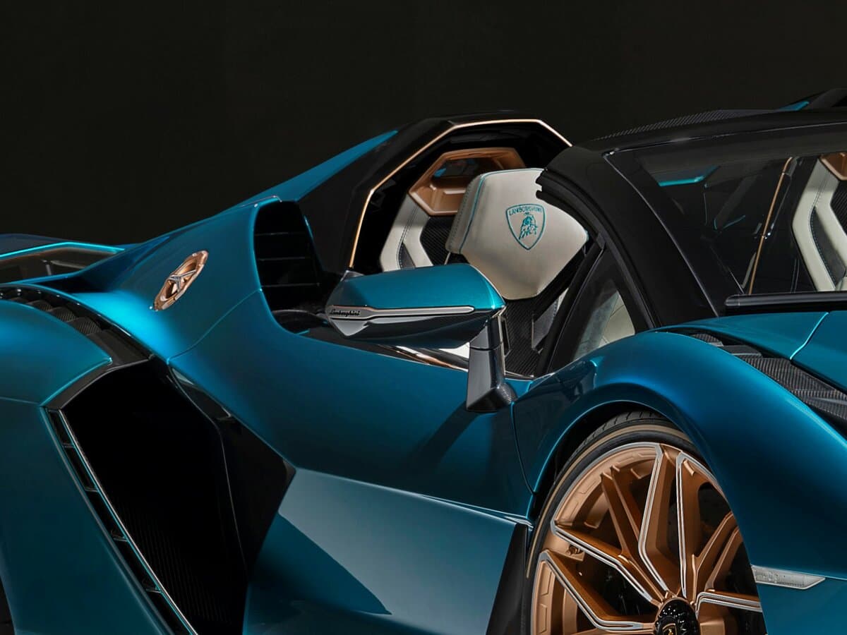 Lamborghini Sián 2019 – 2022 — Yan güzgü