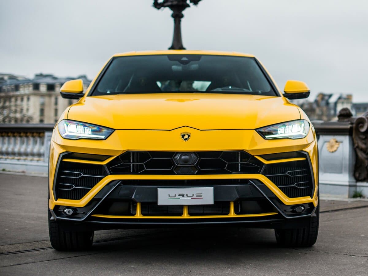 Lamborghini Urus I — Öndən