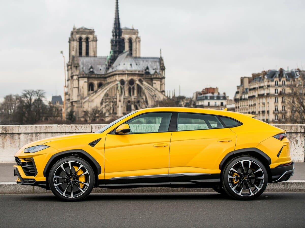 Lamborghini Urus I — Yandan