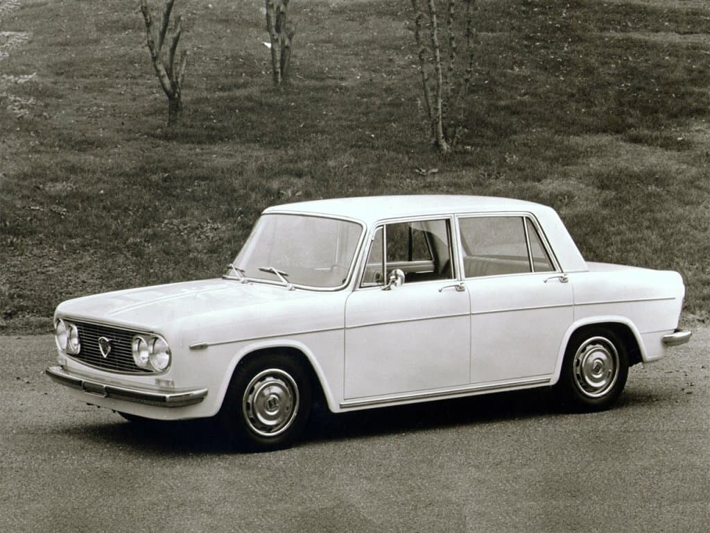 Lancia Fulvia 1968 – 1975 — Əsas şəkil