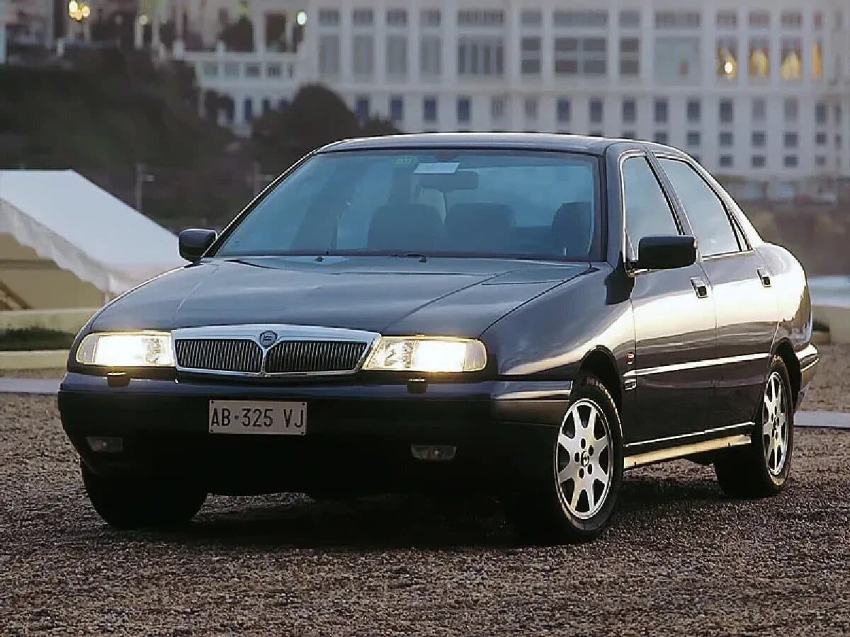 Lancia Kappa 1994 – 2000 — Öndən