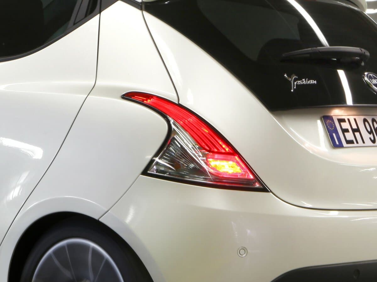 Lancia Ypsilon III (Type 846) — Detal