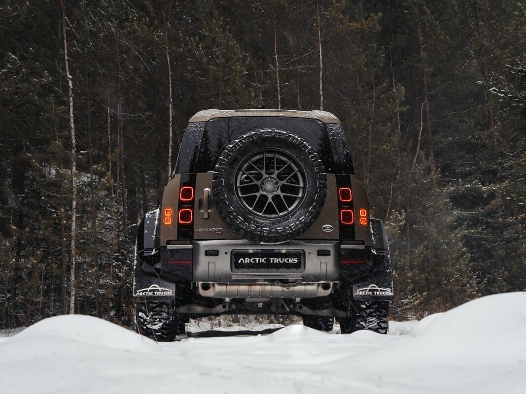 Land Rover Defender II — Arxadan