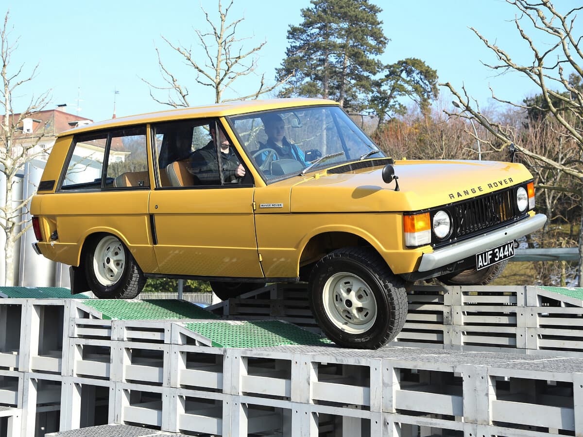 Land Rover Range Rover I — Salon, öndən