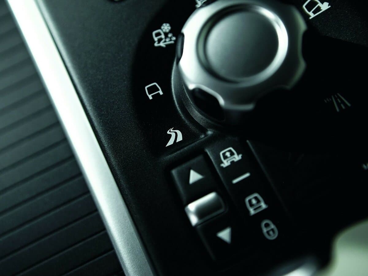 Land Rover Range Rover Sport I Restayling — Salon, arxadan