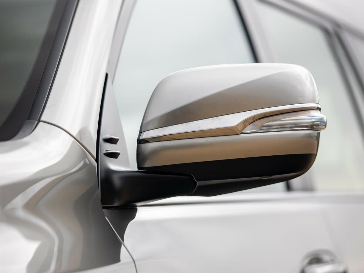 Lexus GX II Restayling 2 — Yan güzgü