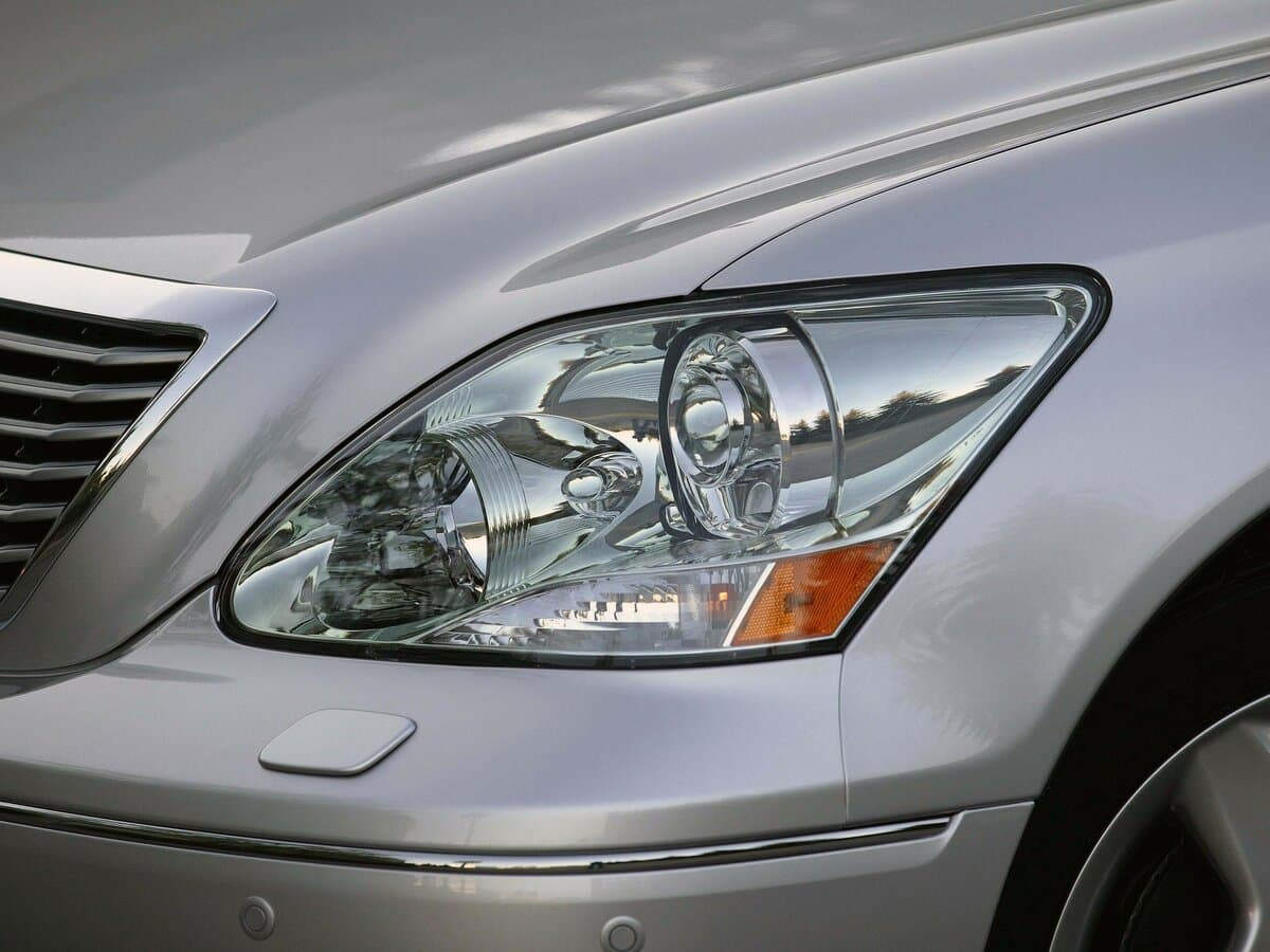 Lexus LS III Restayling — Fara