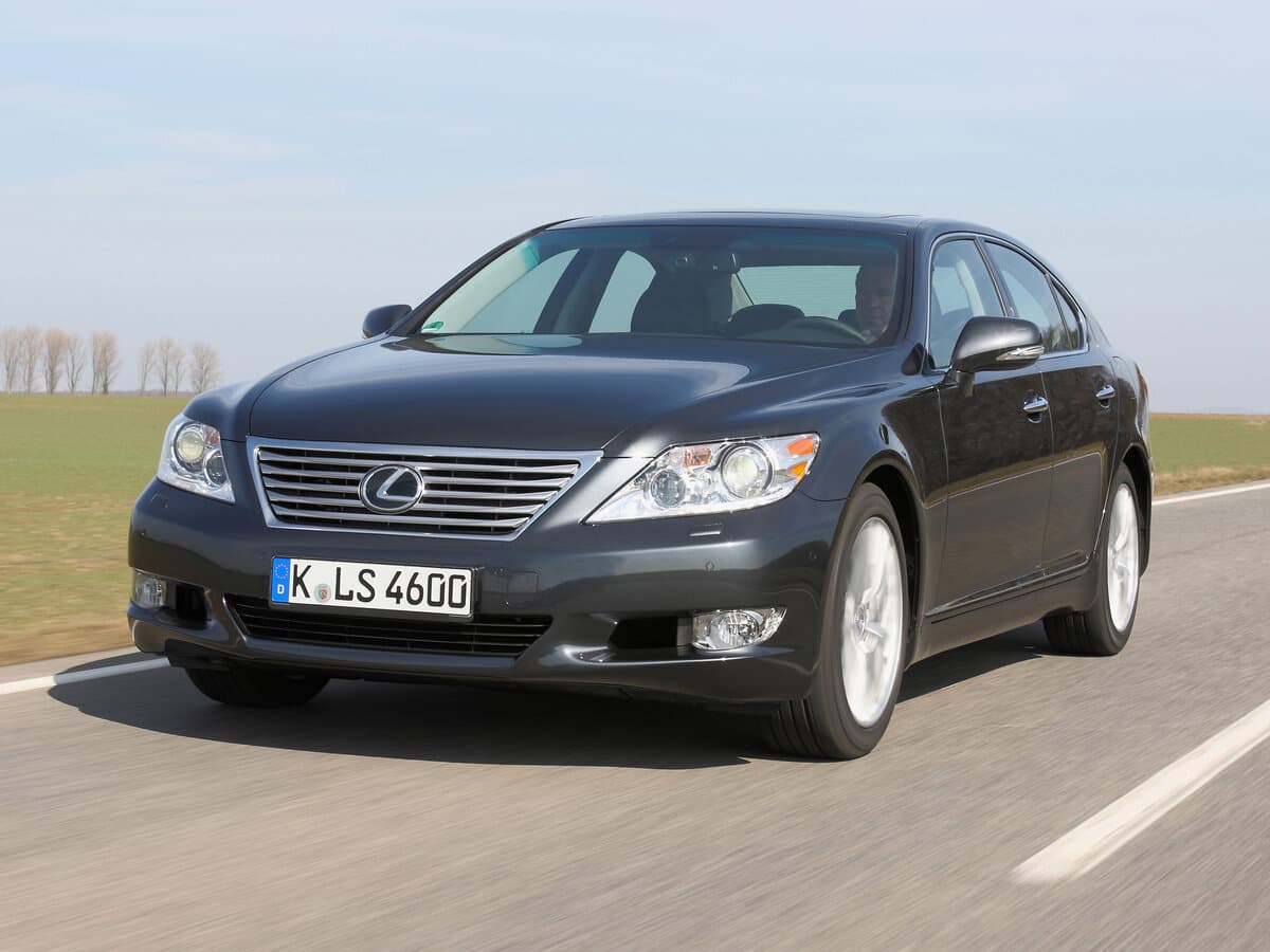 Lexus LS IV Restayling — Öndən