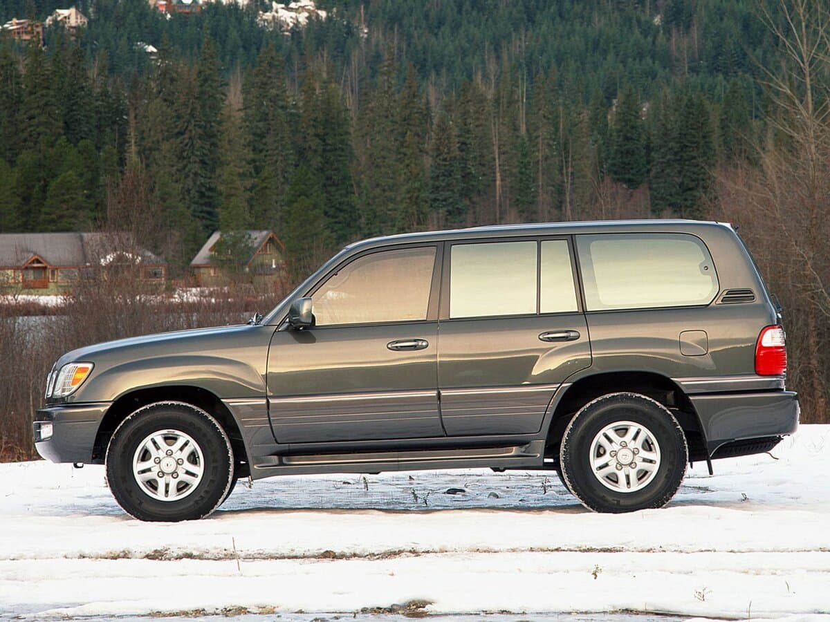 Lexus LX II — Yandan