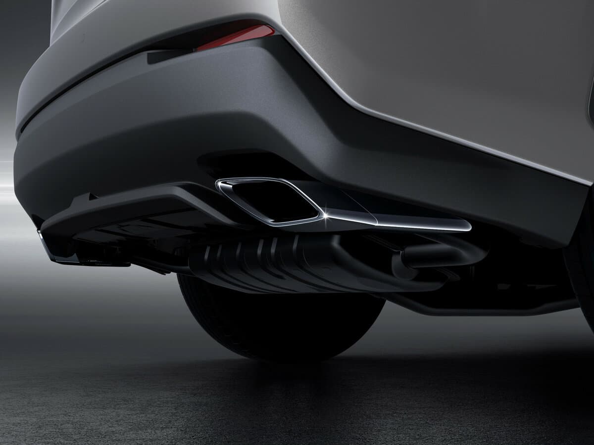 Lexus NX I — Salon, arxadan