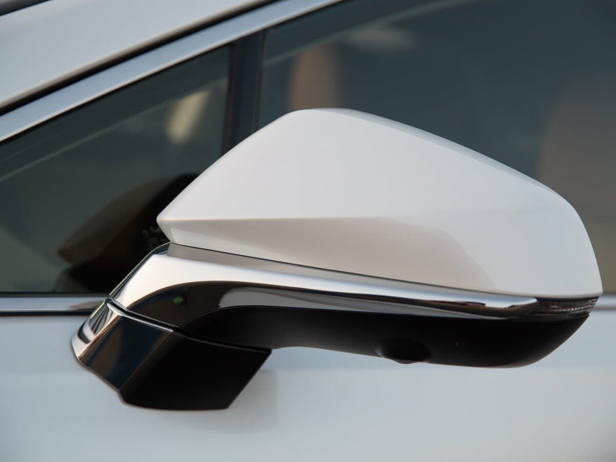 Lexus RX IV — Yan güzgü