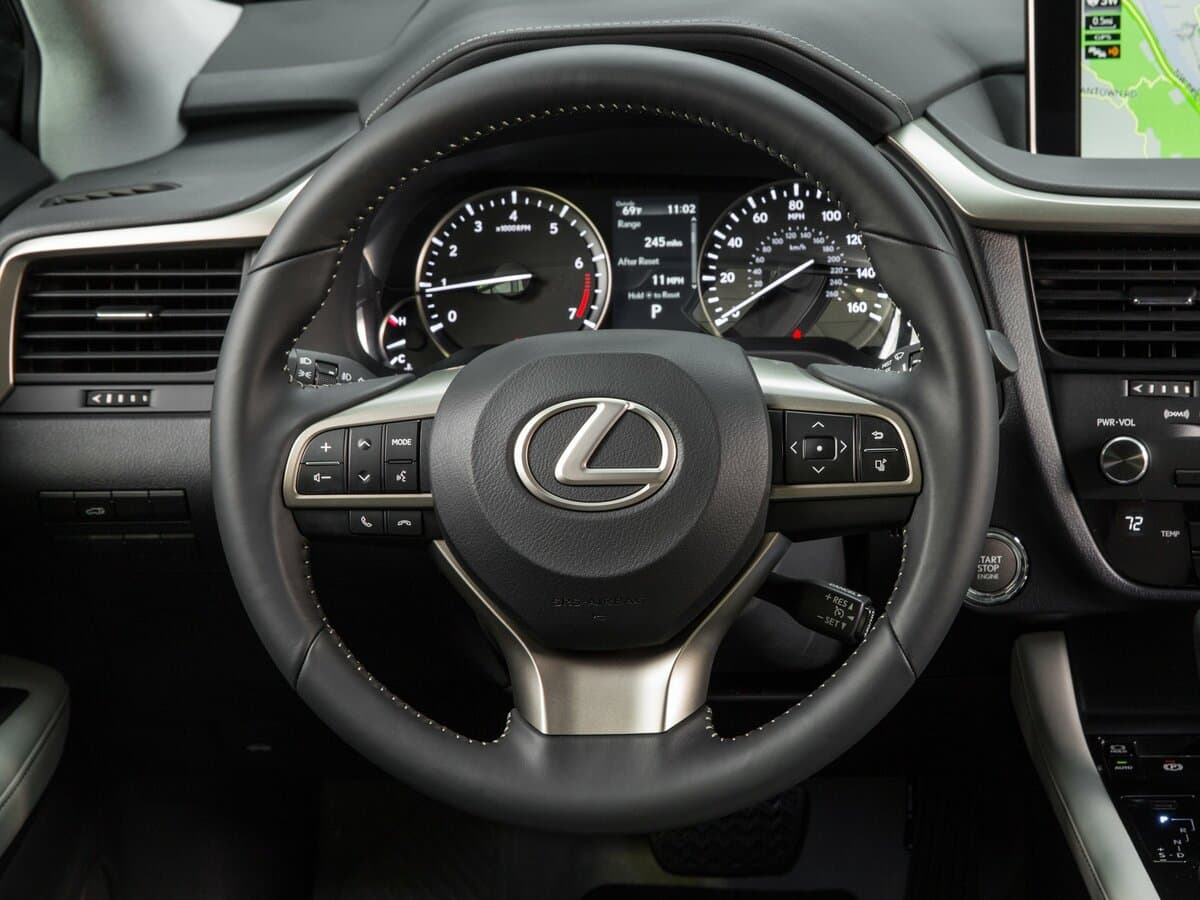 Lexus RX IV — Sükan