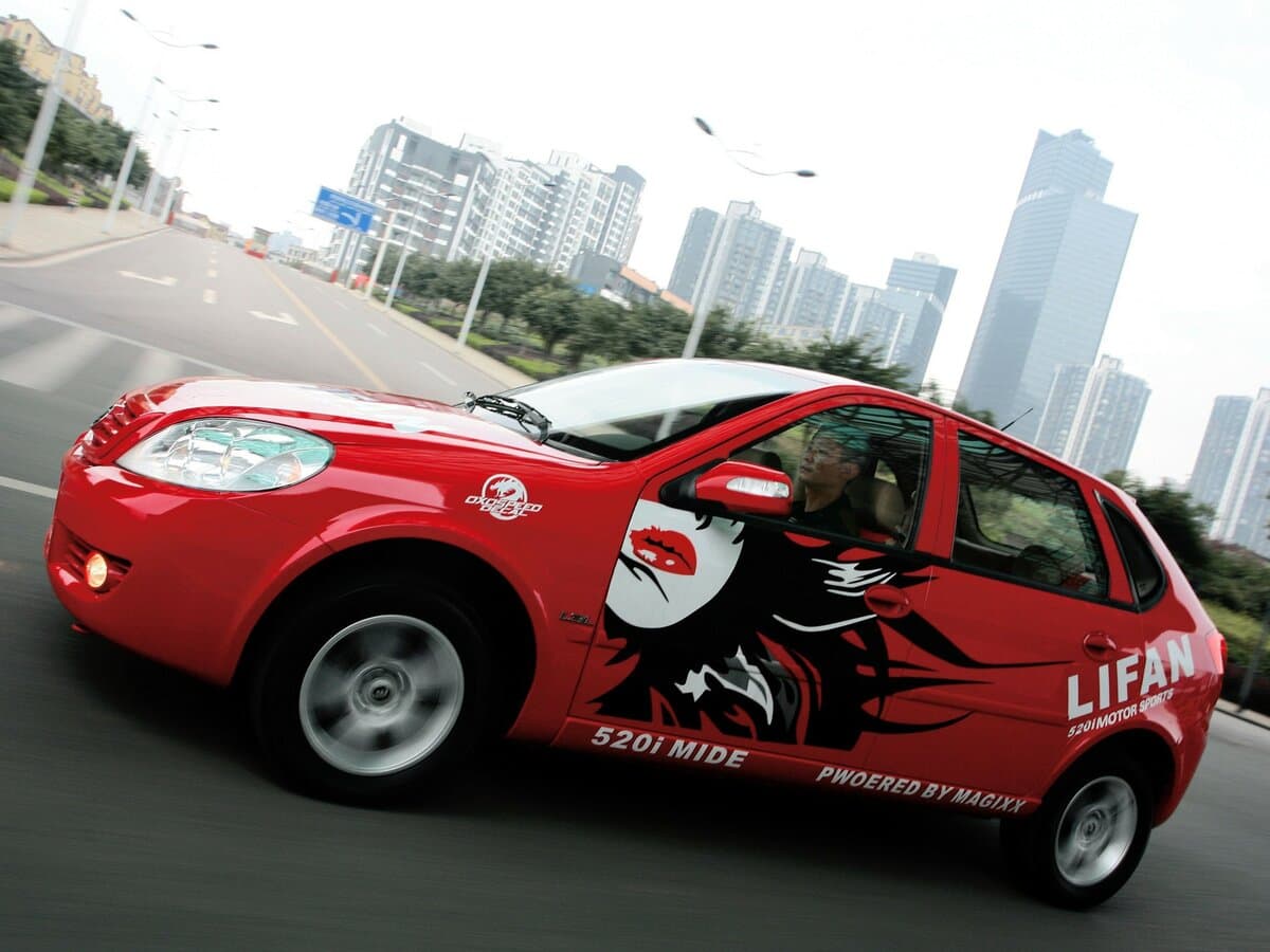 Lifan Breez (520) 2007 – 2014 — Yandan
