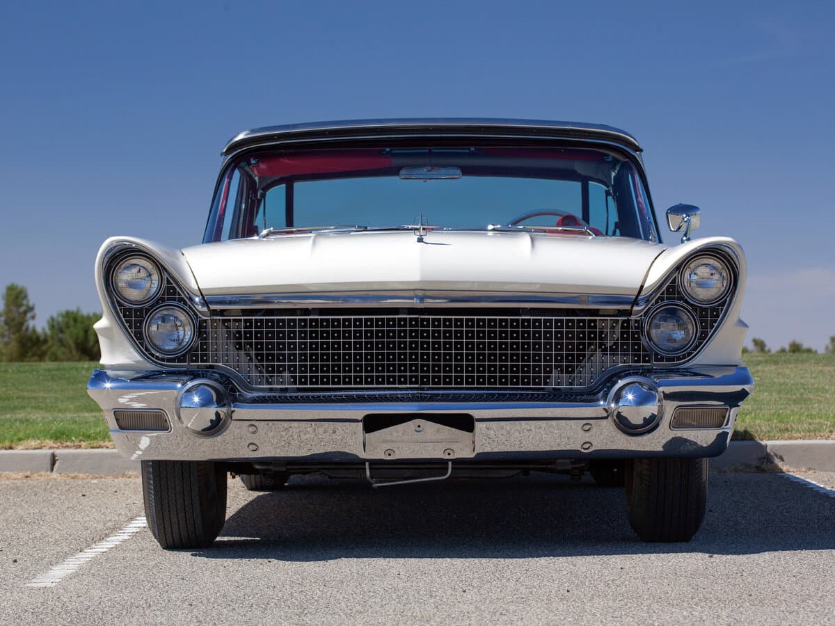Lincoln Continental III (Mark V) — Öndən
