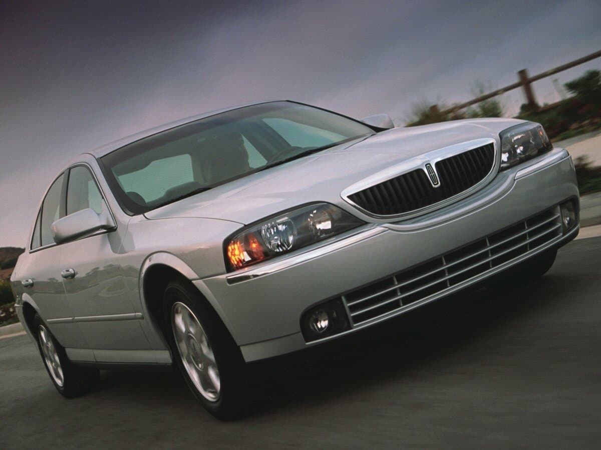 Lincoln LS I Restayling — Əsas şəkil