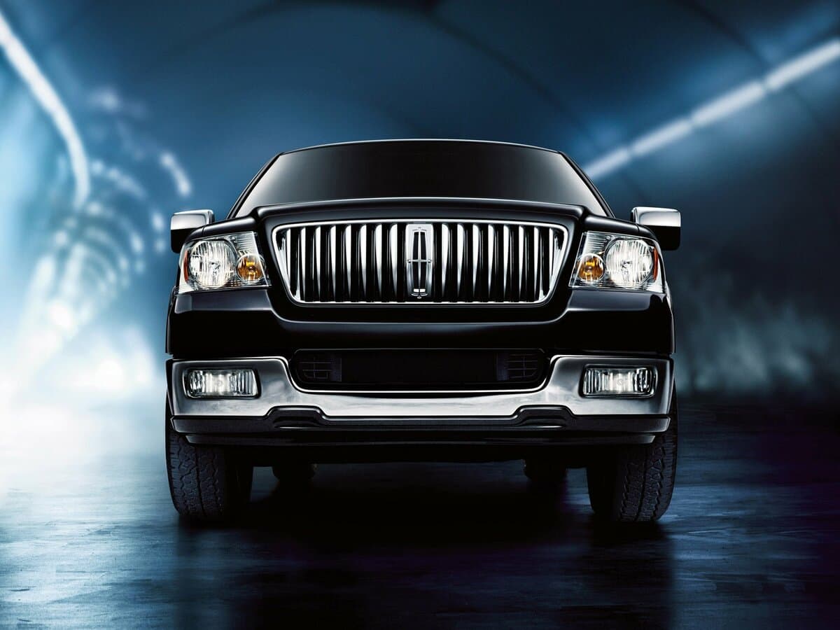 Lincoln Mark LT I — Öndən