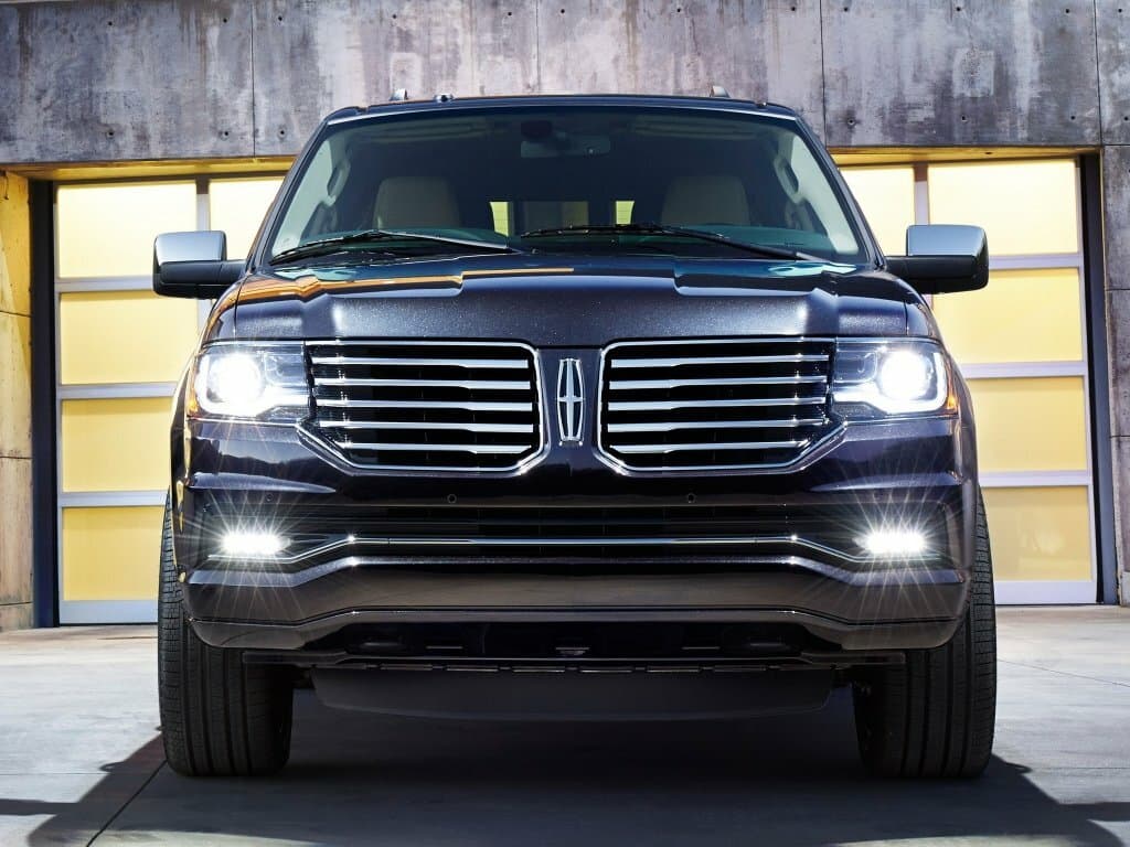 Lincoln Navigator III Restayling — Öndən