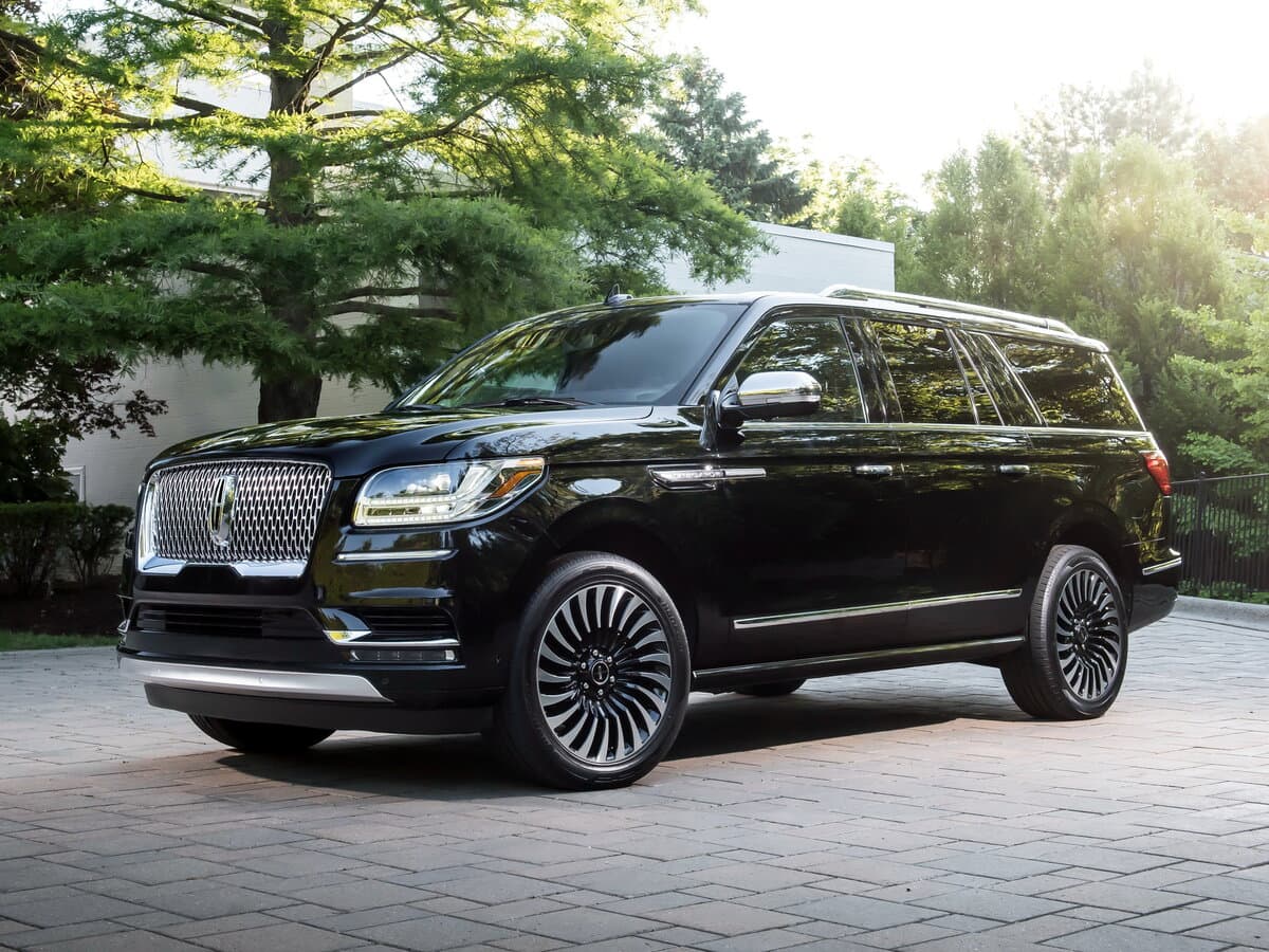 Lincoln Navigator IV — Əsas şəkil