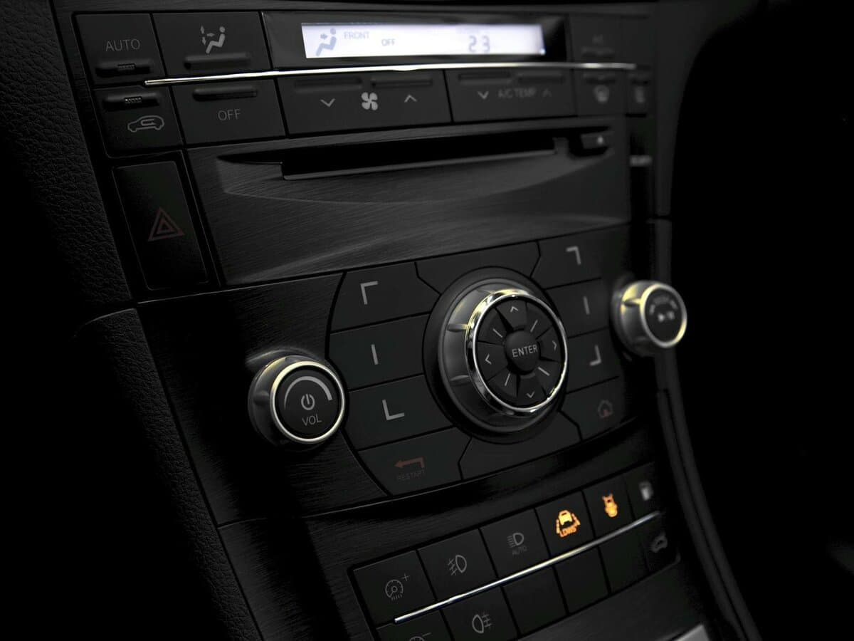 Luxgen Luxgen7 SUV 2013 – 2017 — Salon, öndən