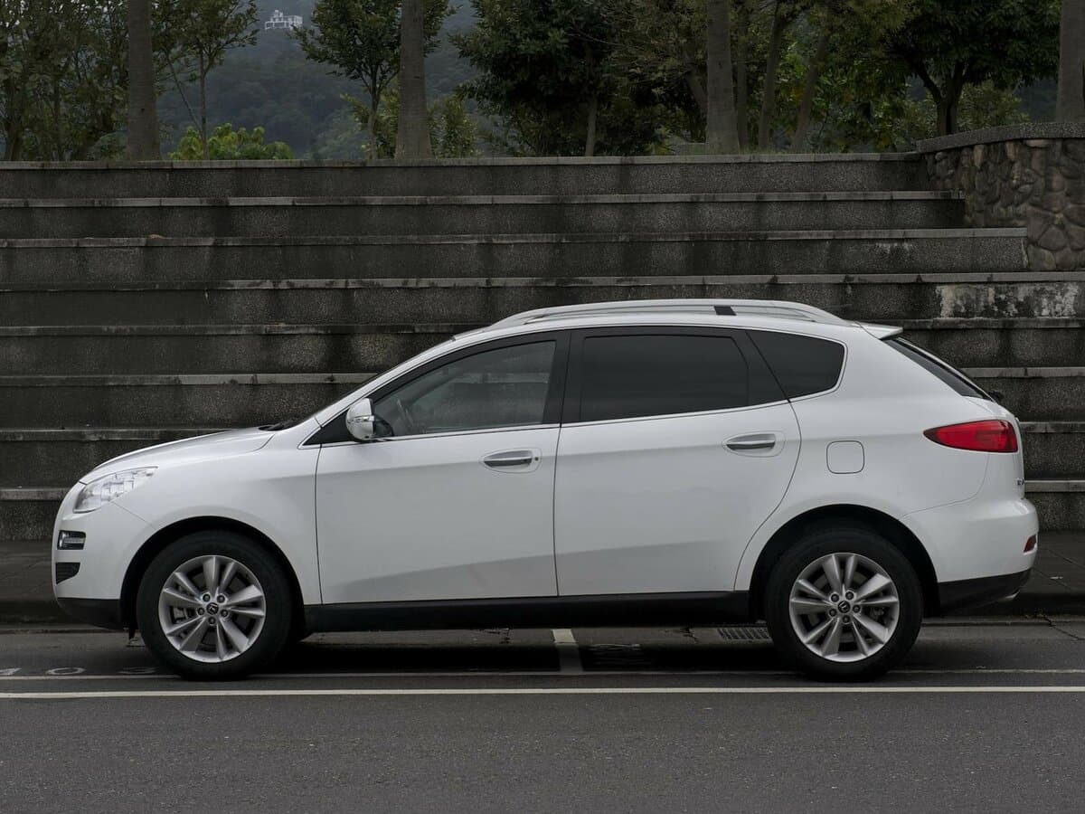 Luxgen Luxgen7 SUV 2013 – 2017 — Yandan
