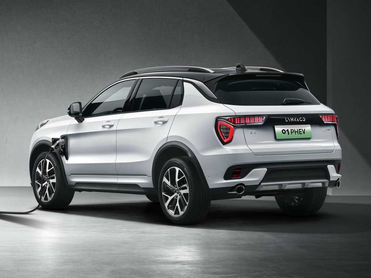 Lynk & Co 01 I — 3/4 arxadan