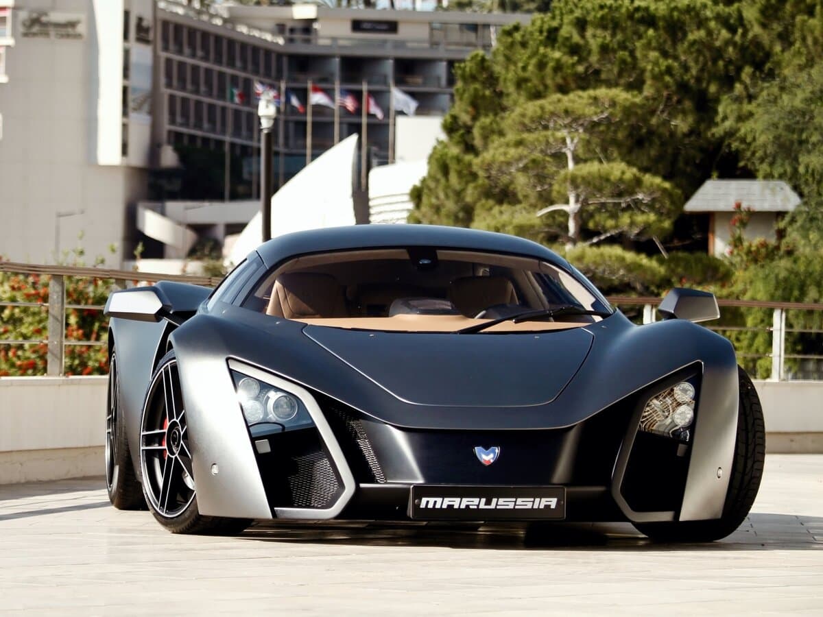 Marussia B2 2010 – 2014 — Öndən