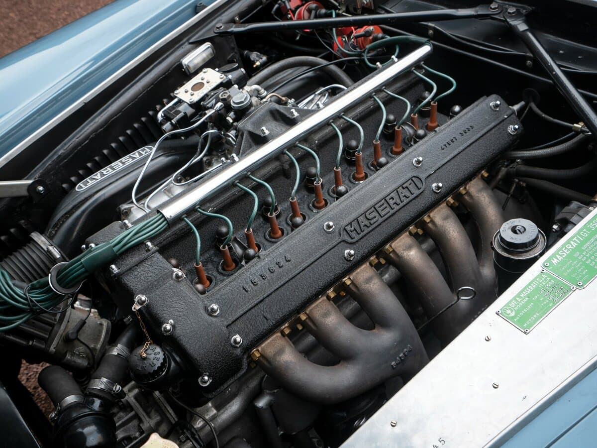 Maserati 3500 GT 1957 – 1964 — Salon, öndən