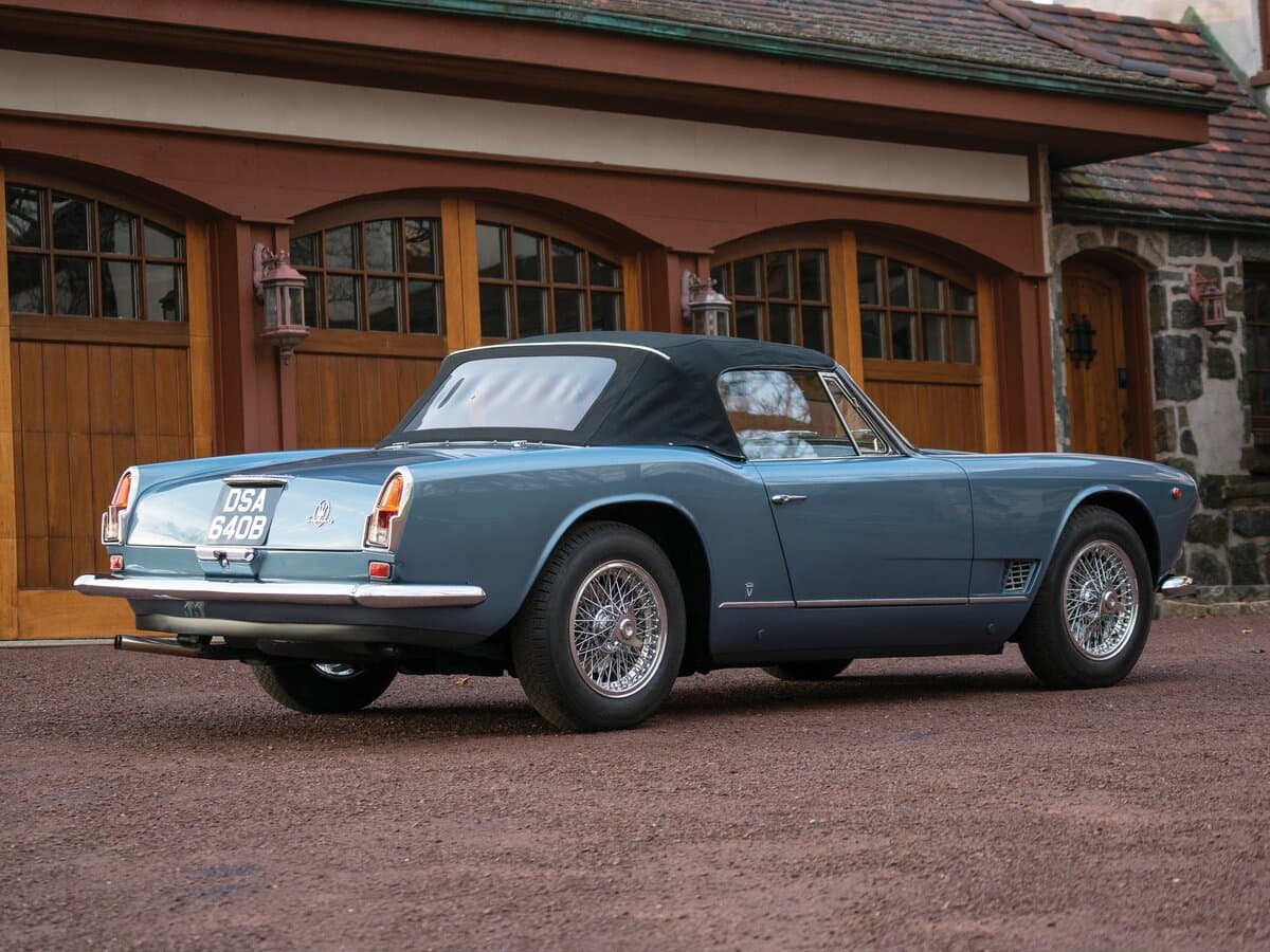 Maserati 3500 GT 1957 – 1964 — 3/4 arxadan