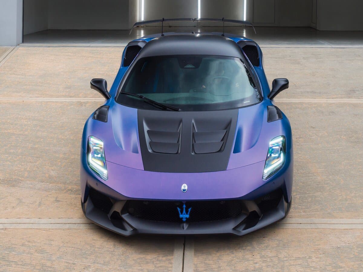 Maserati GT2 Stradale 2024 – indiyədək — Öndən