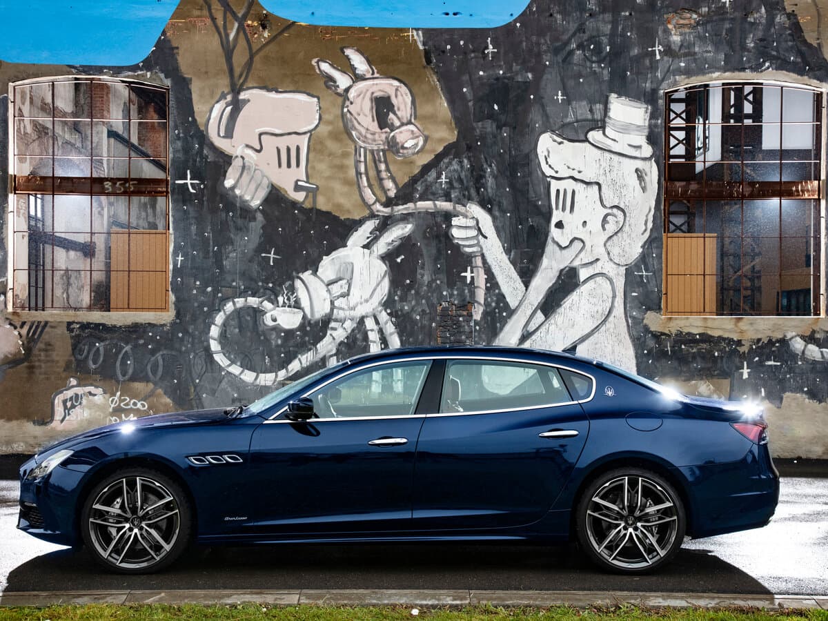 Maserati Quattroporte VI Restayling 2 — Yandan