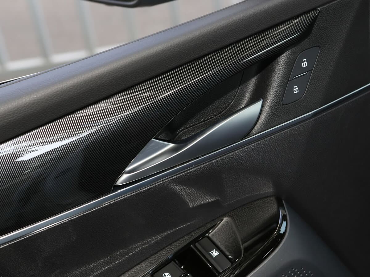Maxus D60 2019 – 2023 — Qapı