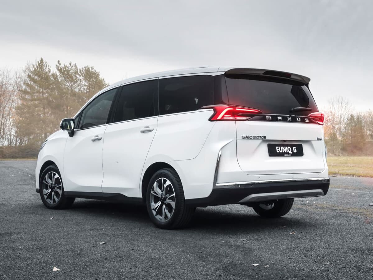 Maxus EUNIQ 5 2019 – 2022 — 3/4 arxadan