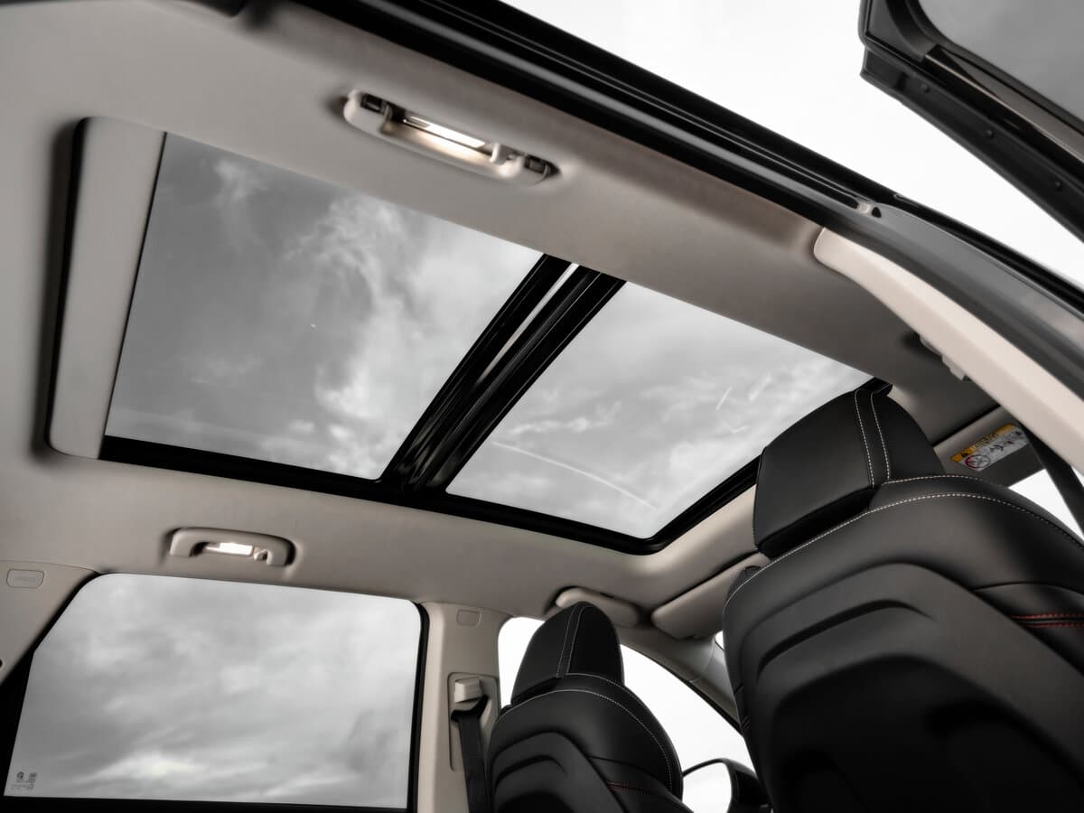 Maxus EUNIQ 6 2020 – 2023 — Salon, öndən