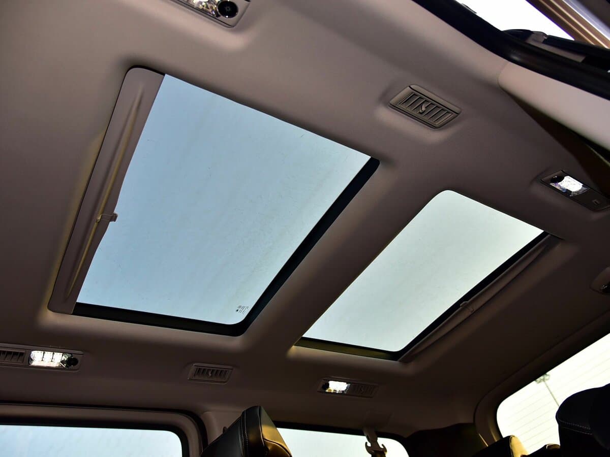 Maxus G10 I Restayling — Salon, öndən