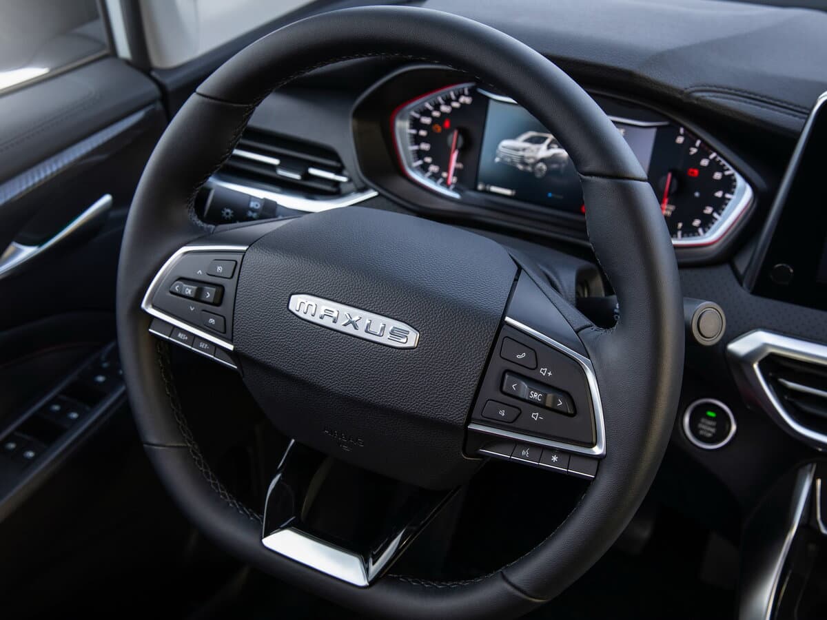 Maxus G50 I — Sükan