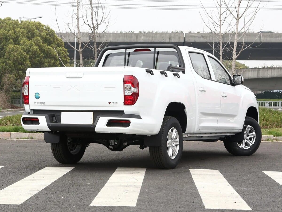 Maxus T70 II — 3/4 arxadan
