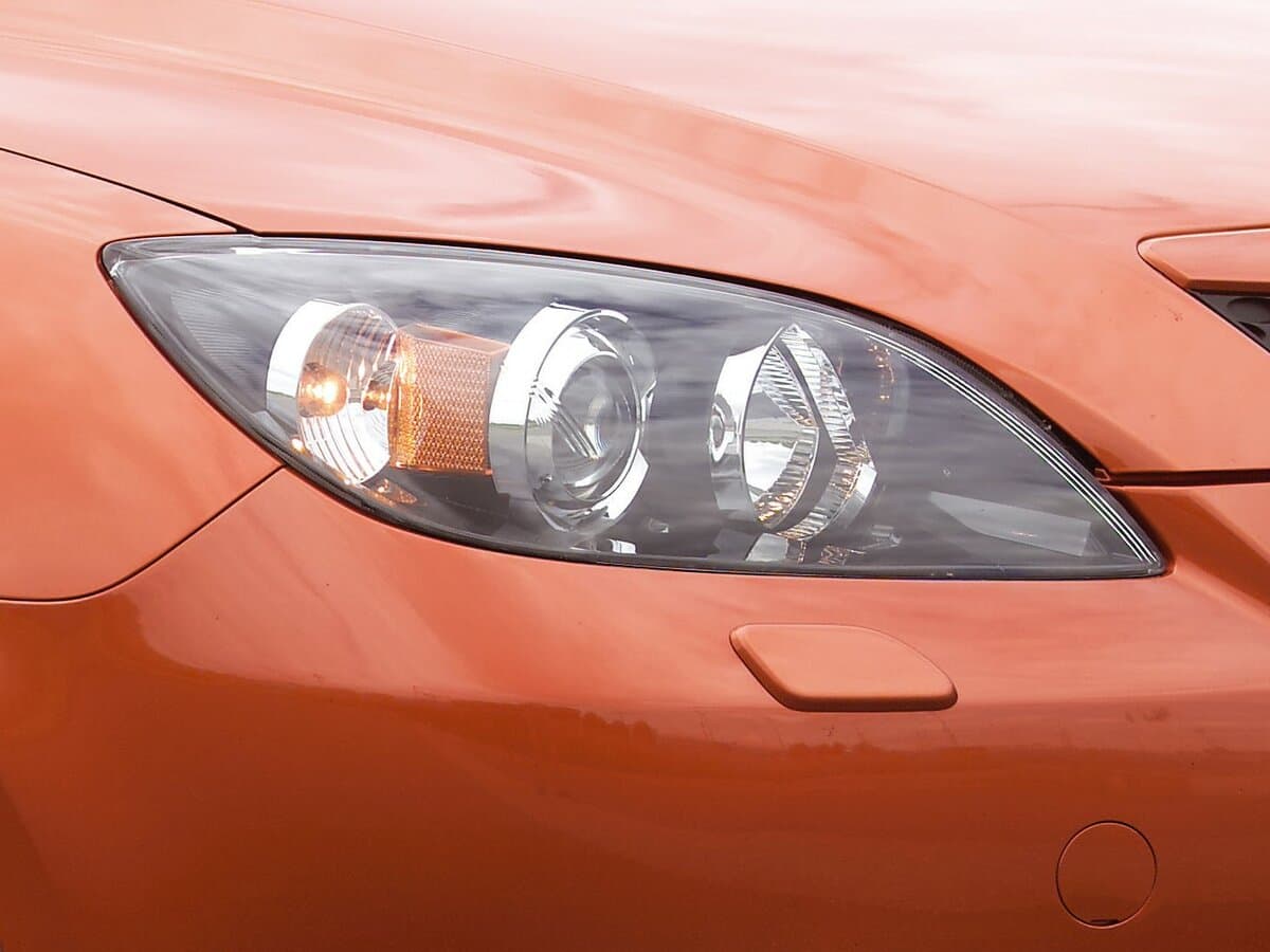 Mazda 3 I (BK) — Fara